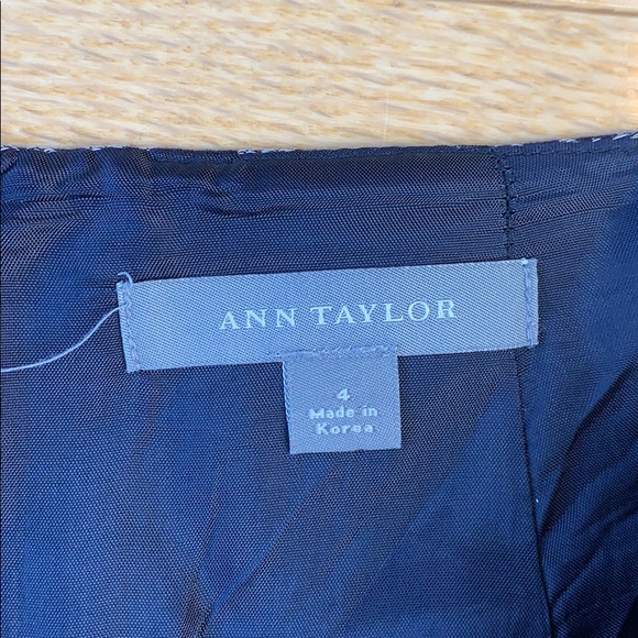 ANN TAYLOR skirt size 4 black silver career lined - Picture 2 of 7